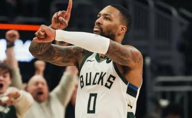 阿扎伦卡关键节点败北，德国队带队取胜！